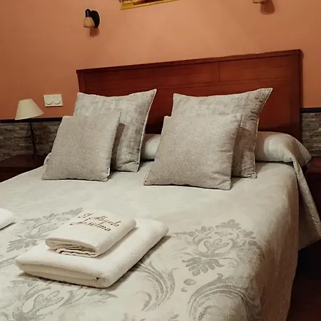 El Abuelo Anselmo Летний дом Сеговия