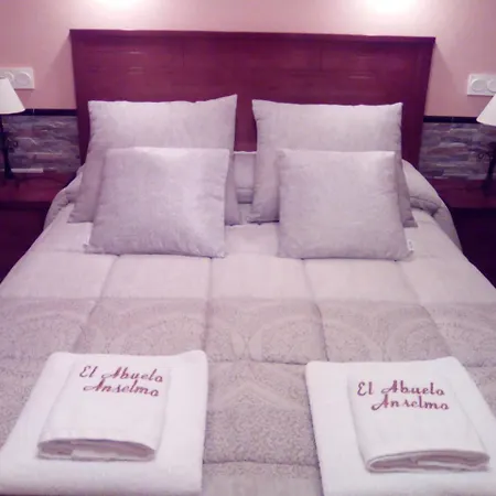 El Abuelo Anselmo * Ségovie