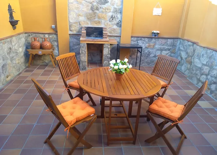 El Abuelo Anselmo Segovia